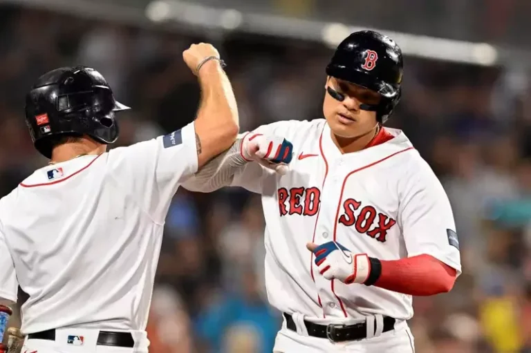 MLB／張育成遭DFA前成績不輸史托瑞　兩人差別在「這」！
